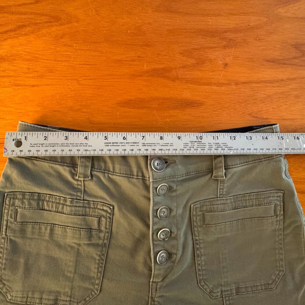 Democracy Womens "Ab"solution Skyrise Button Fly Shorts with Fixed Fray Cuff 10 - Picture 4 of 7